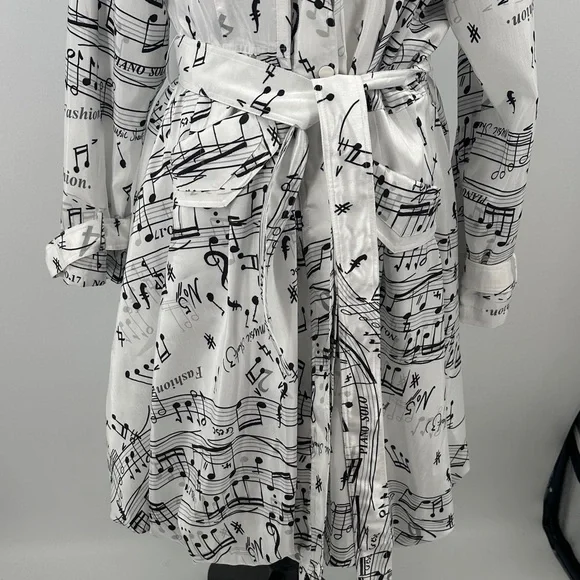 Samuel Dong trench coat White Music Note Print size petite - Picture 4 of 9